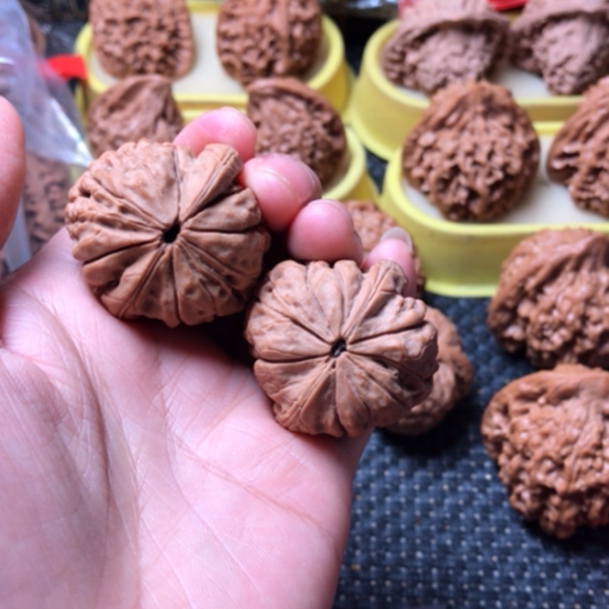 【闪购商品】M***紫文玩核桃