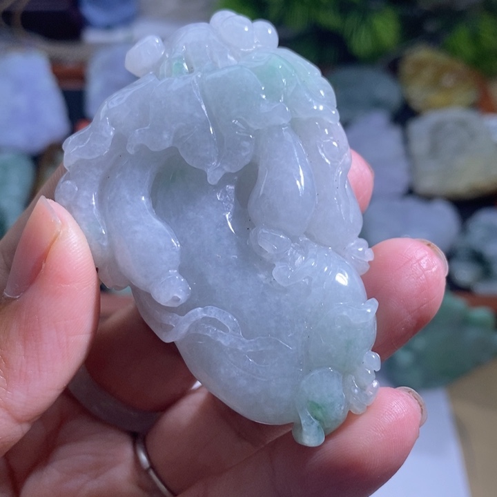 【闪购商品】颈饰未镶嵌翡翠瓜