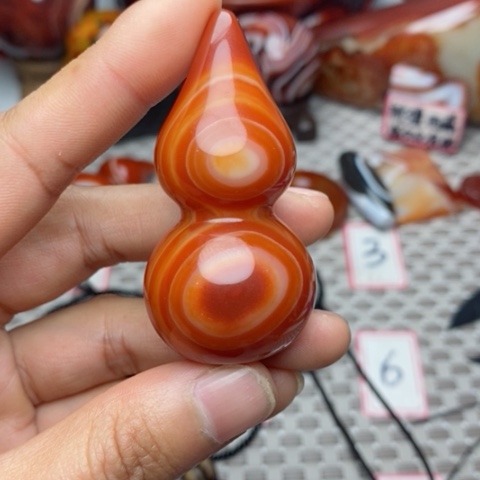 未镶嵌玛瑙/玉髓珠宝奇石r****g