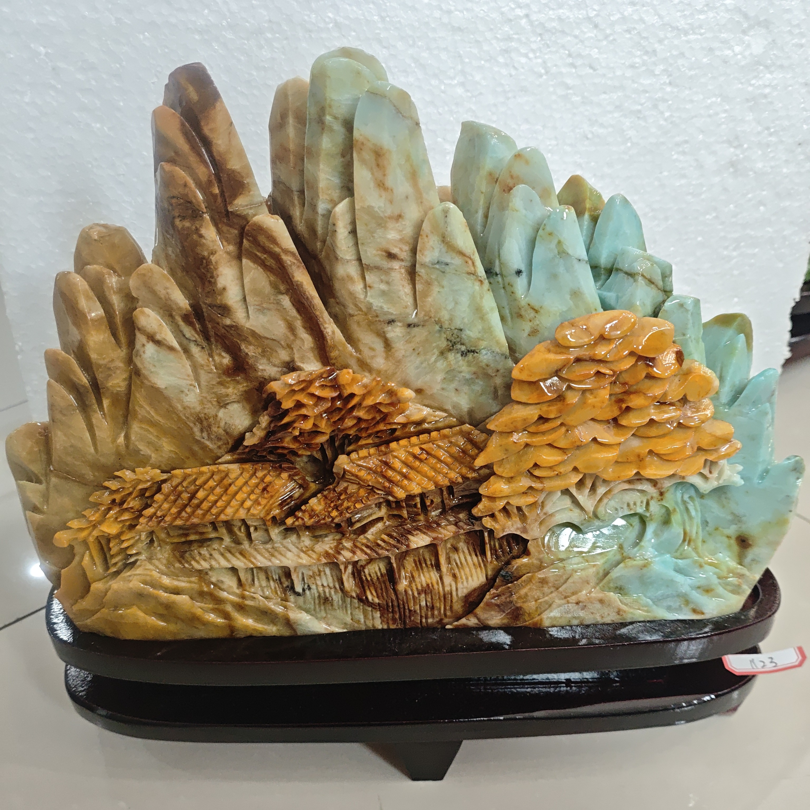 玉岫岩料手工雕刻居家装饰高端摆件一物一图1123