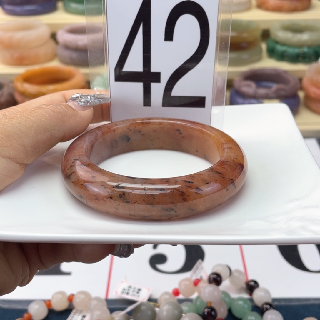 石英质玉未镶嵌手镯