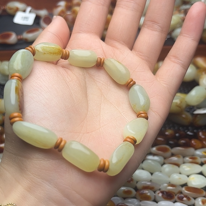 和田玉手链未镶嵌