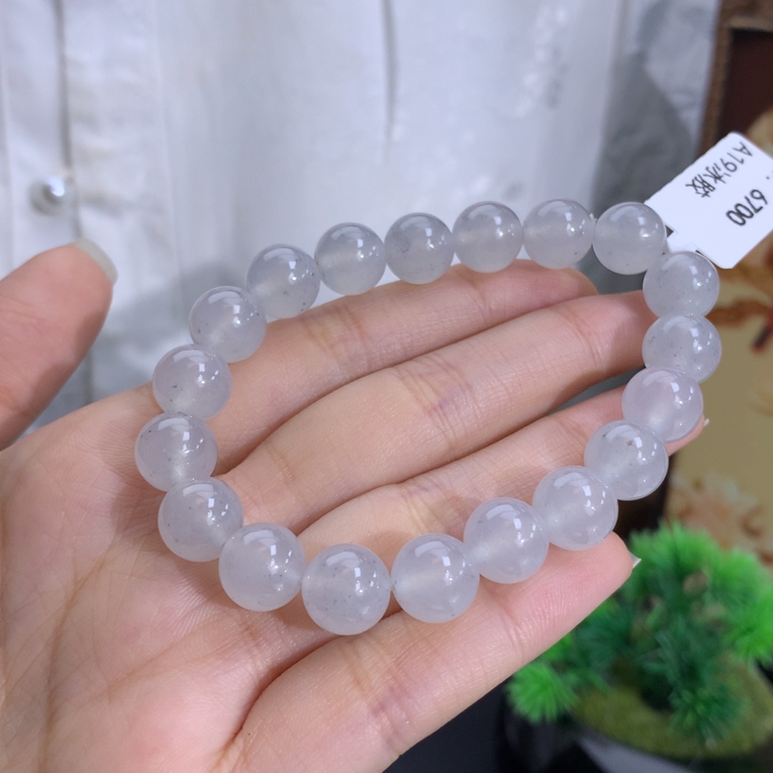 未镶嵌手串翡翠卡10冰胶白底乌鸡