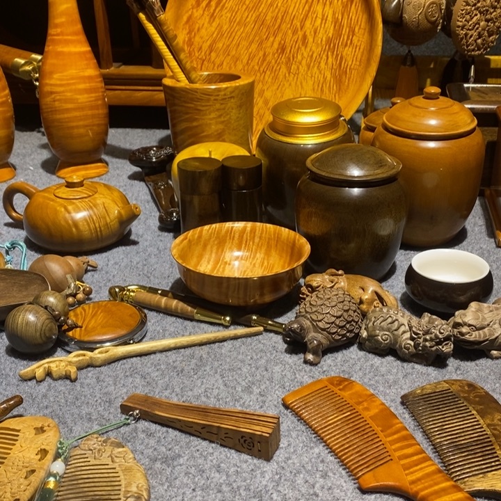 金丝楠1****人金丝楠梳子