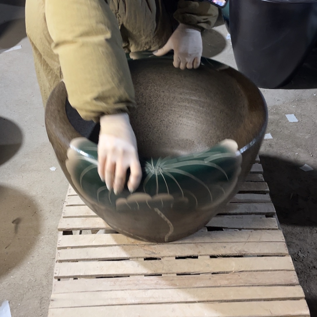 瓷片复古圆口墨绿荷花60.8888