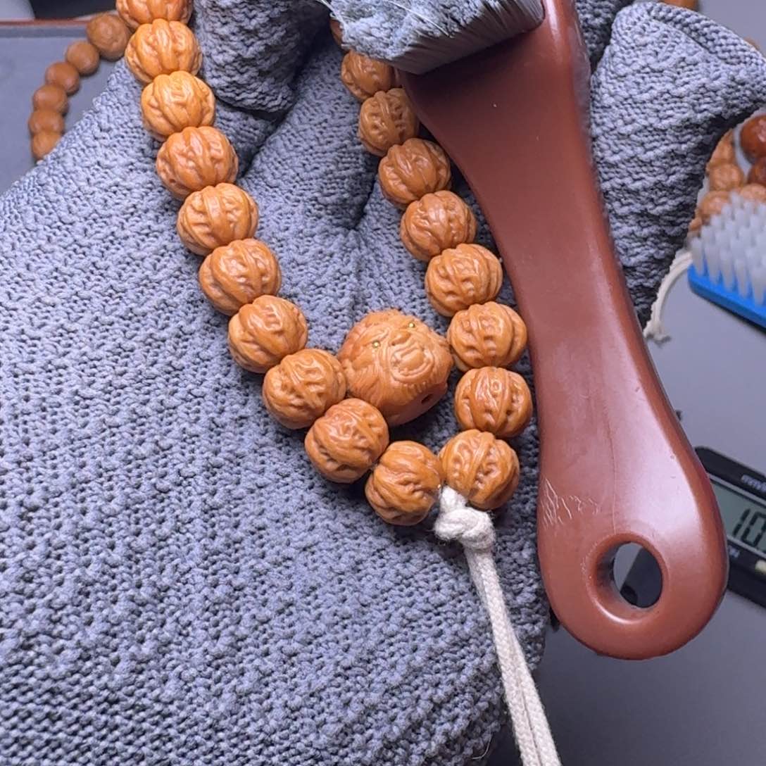 猴头核桃手串猴头358