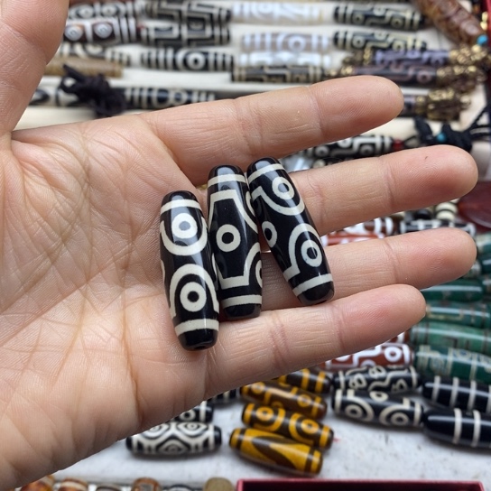 伯***闲玛瑙/玉髓未镶嵌颈饰