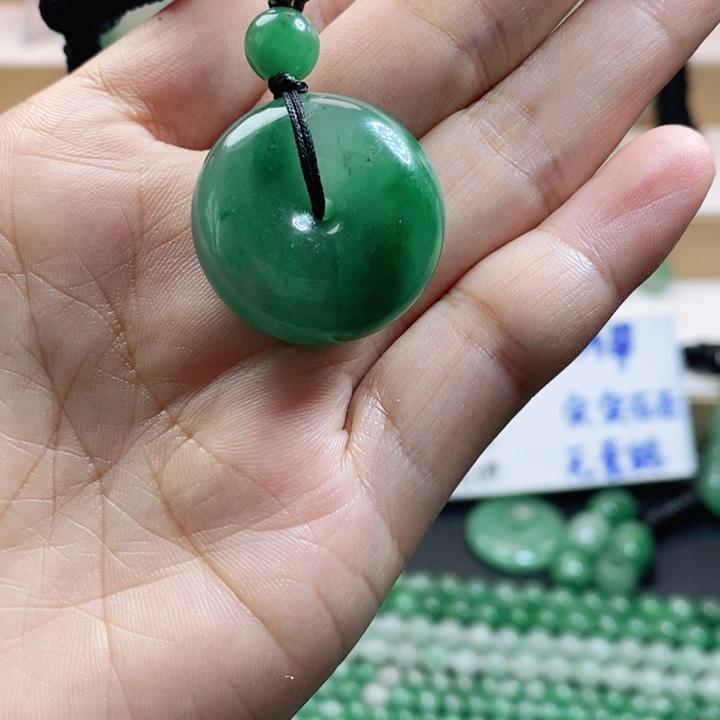 未镶嵌石英质玉珠宝半成品非洲翠