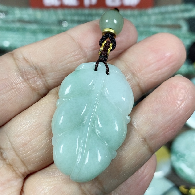 【闪购商品】翡翠颈饰未镶嵌玉吊坠翡翠玉双面金枝玉叶