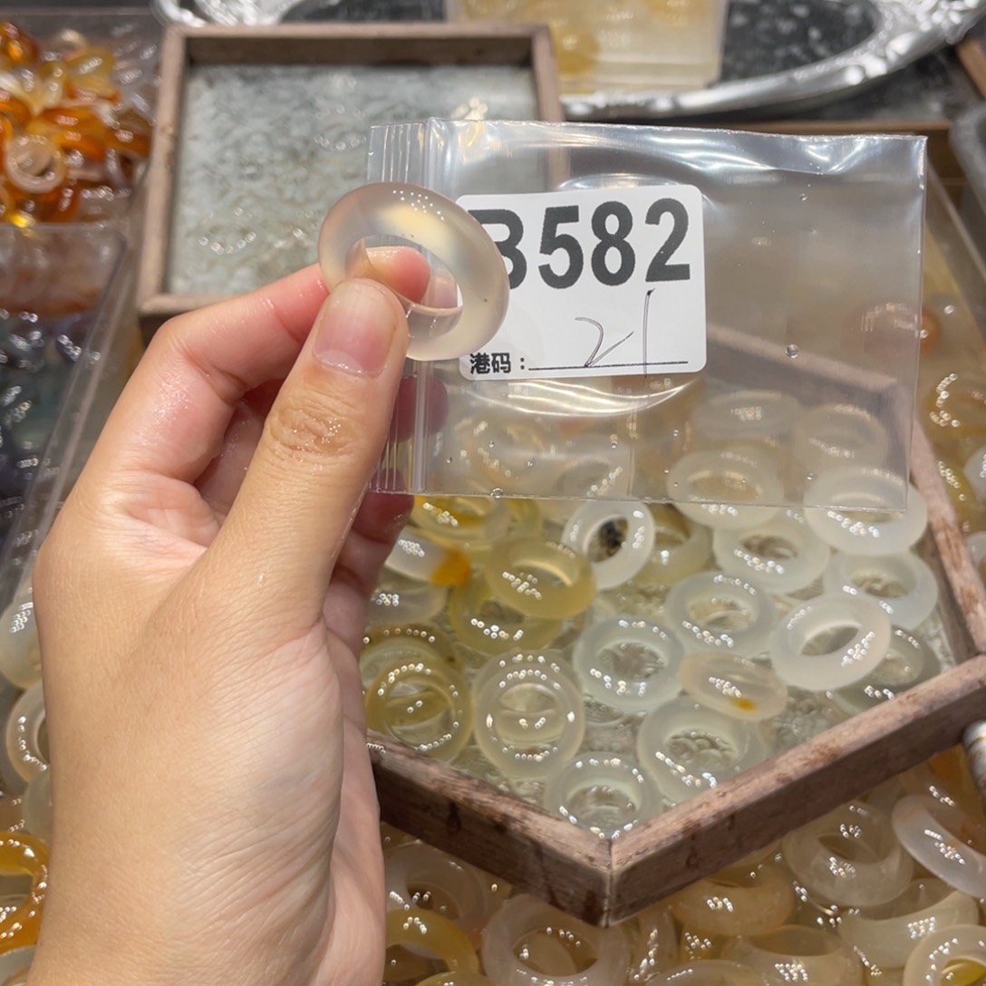 玛瑙/玉髓未镶嵌戒指582
