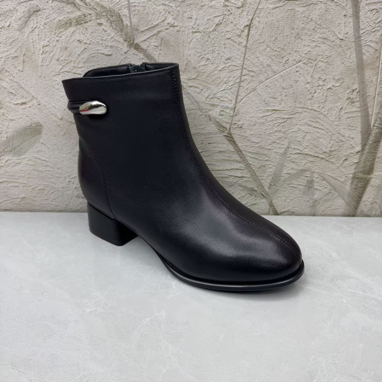 短靴女女靴子（牛皮）女 1-575 绒