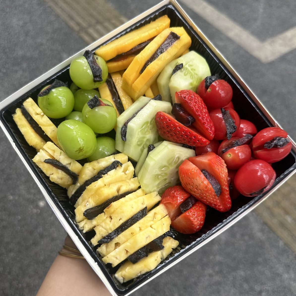 果切「乌梅版混拼」现切果切混合果拼夹乌梅400g万物皆可夹乌梅