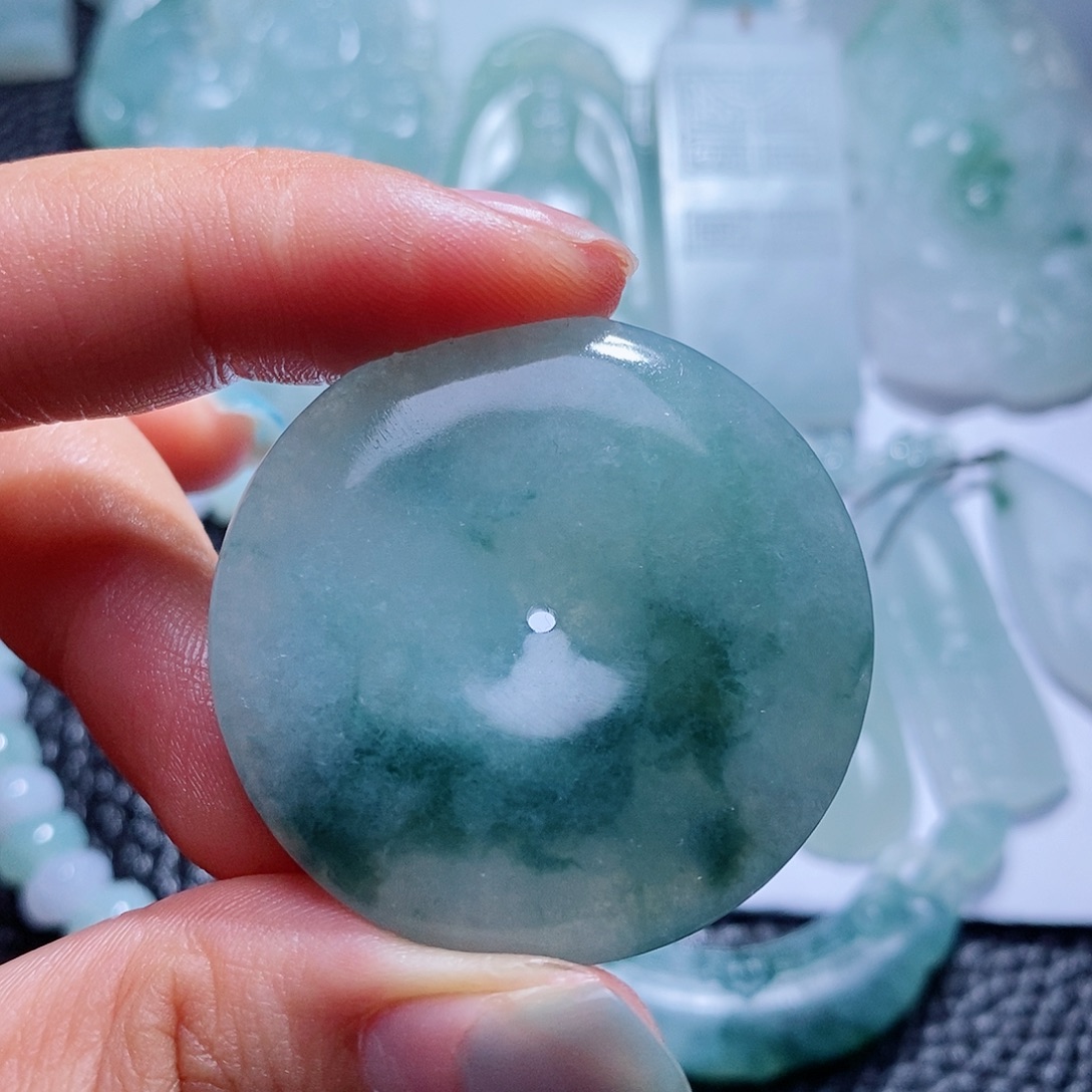 定制翡翠未镶嵌毛货付款后确认抛光