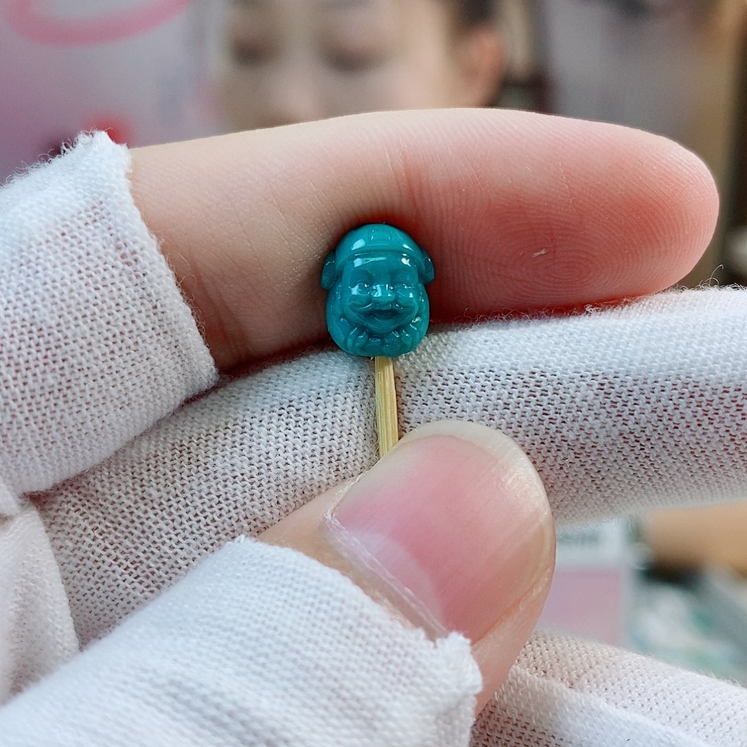 未镶嵌绿松石珠宝奇石