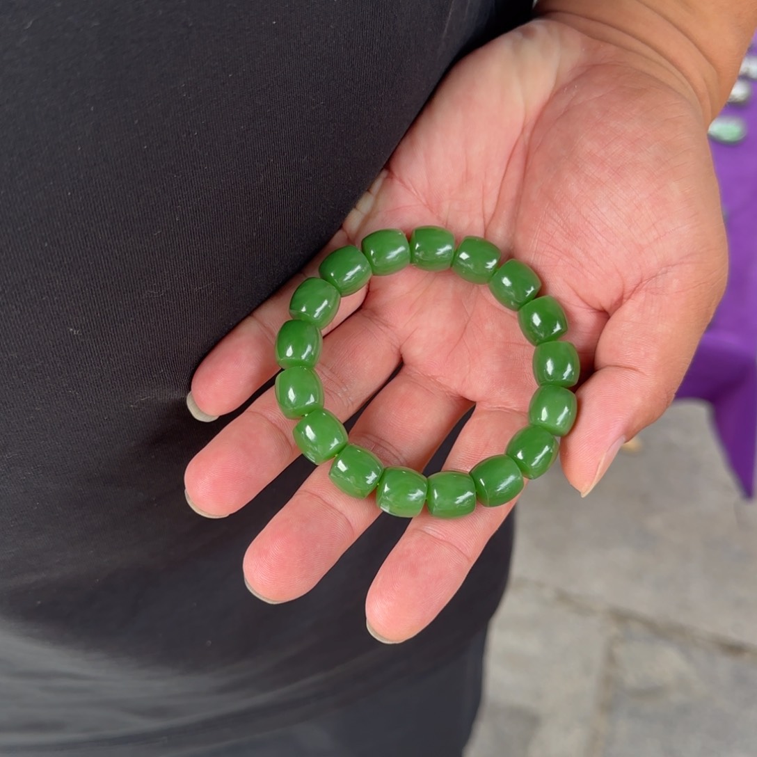 手链未镶嵌和田玉^**^俄碧红净鲜绿卡12