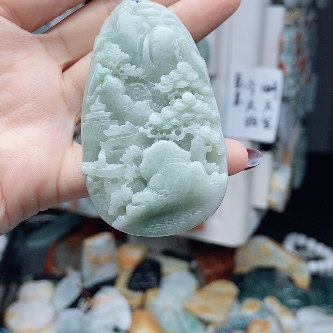 翡翠颈饰14K金镶嵌翡翠