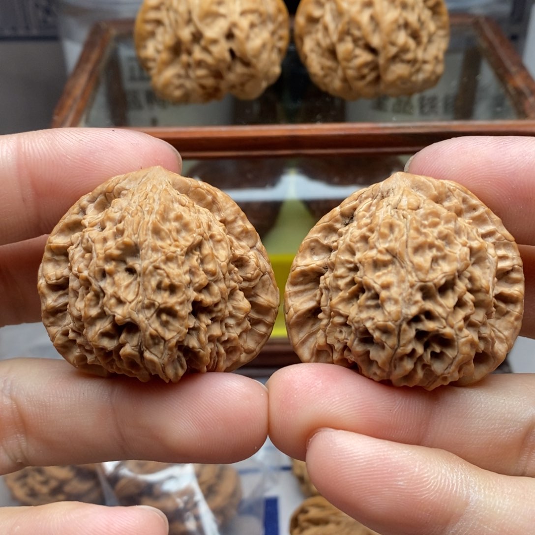 核桃把件三九小麻子