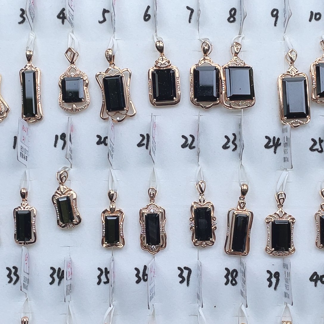 戒指碧玺18K金镶嵌