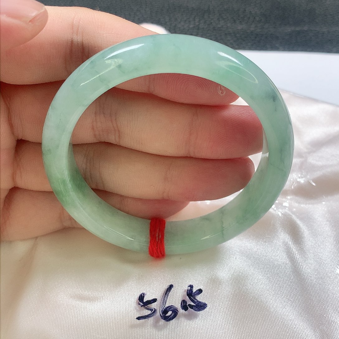 未镶嵌手镯翡翠332号