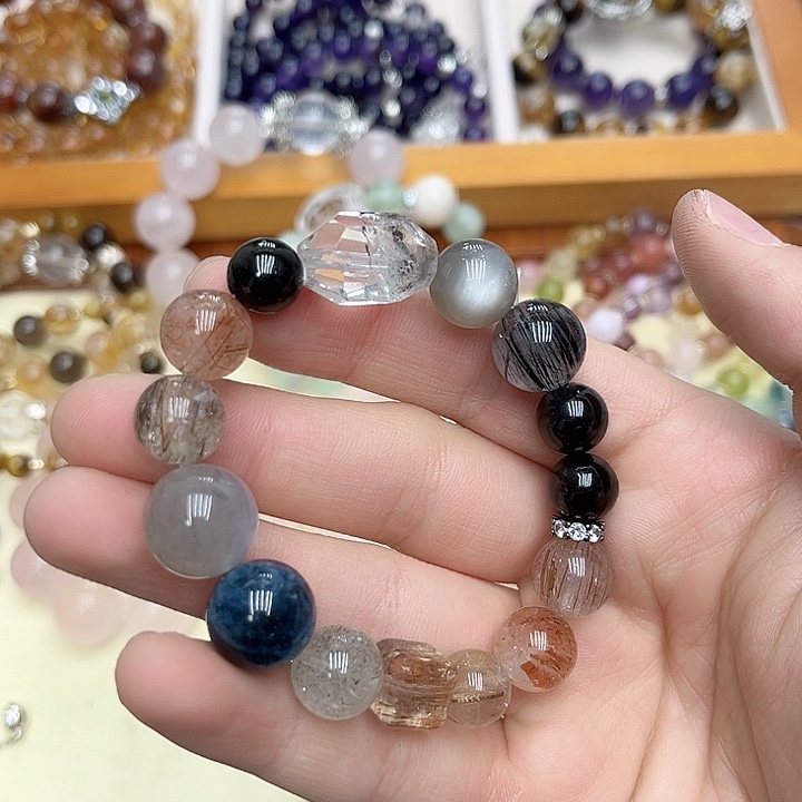 水晶手链未镶嵌多宝