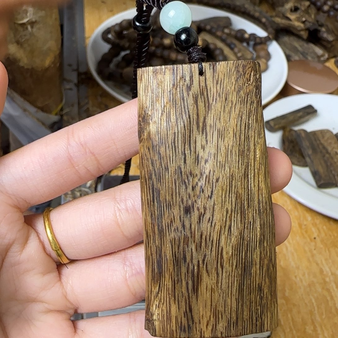 沉香碎屑沉香海南白棋乌身原夜虫漏牌子9.9g