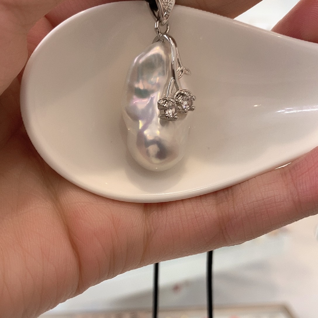 淡水珍珠颈饰银S925镶嵌惜**咪