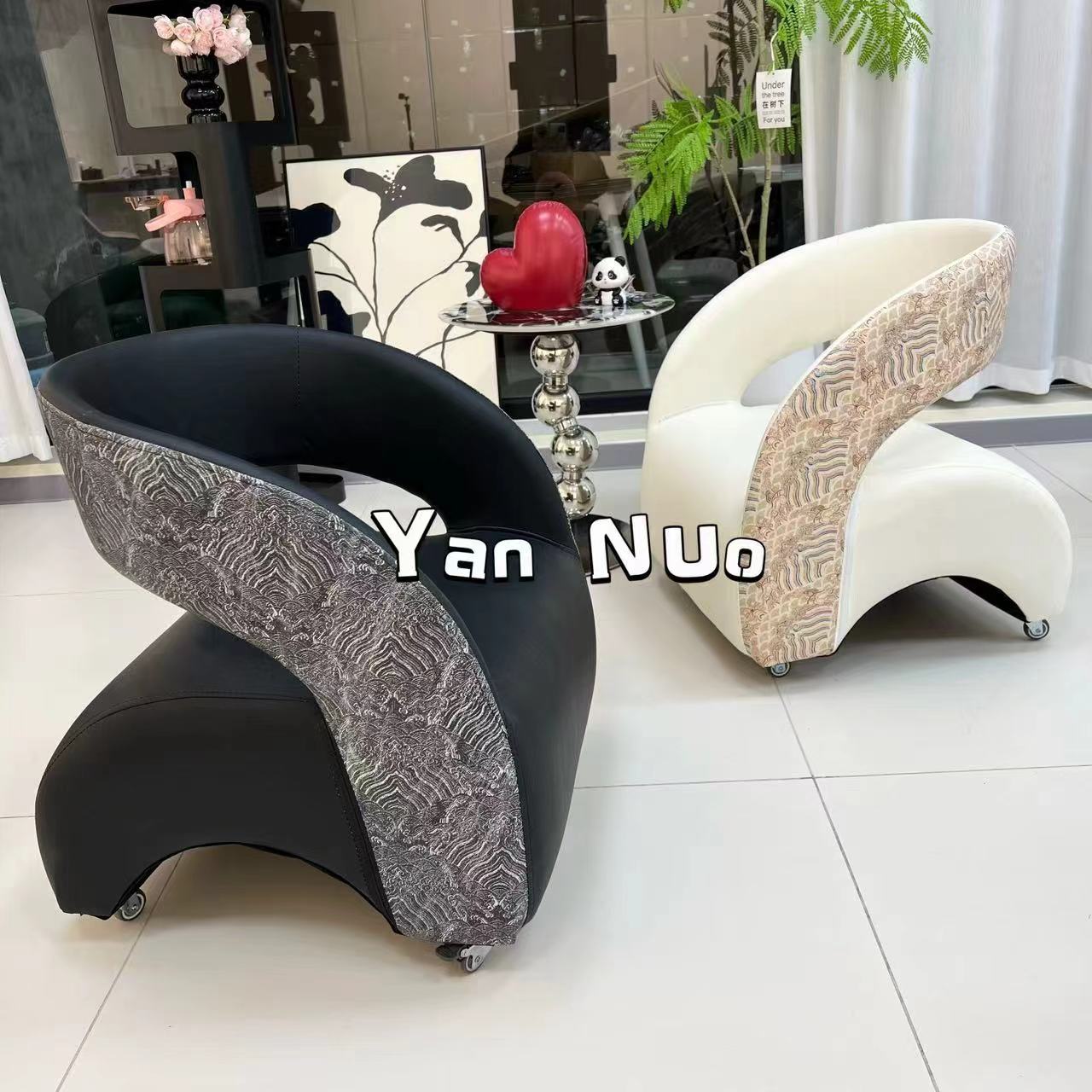 现代轻奢阳台单人溜溜椅落地家用异形靠背懒人滑轮凳Lxt