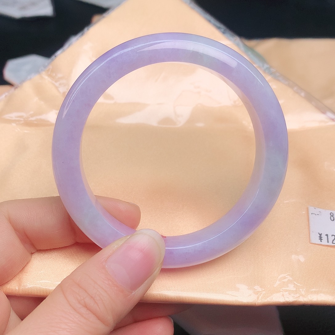 翡翠手镯未镶嵌8299xccvvv