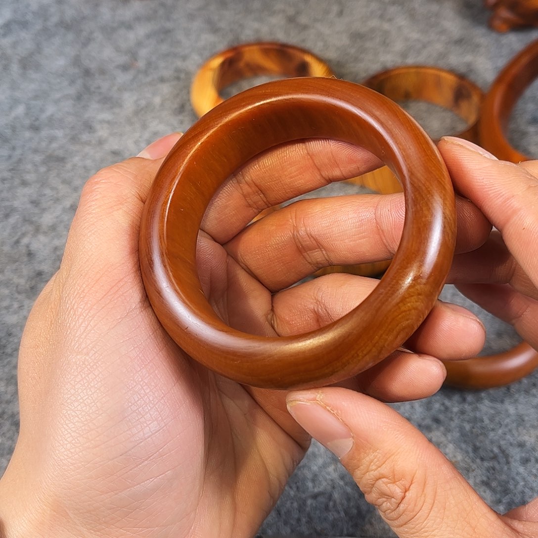 柏木（崖柏）崖柏糖料把件