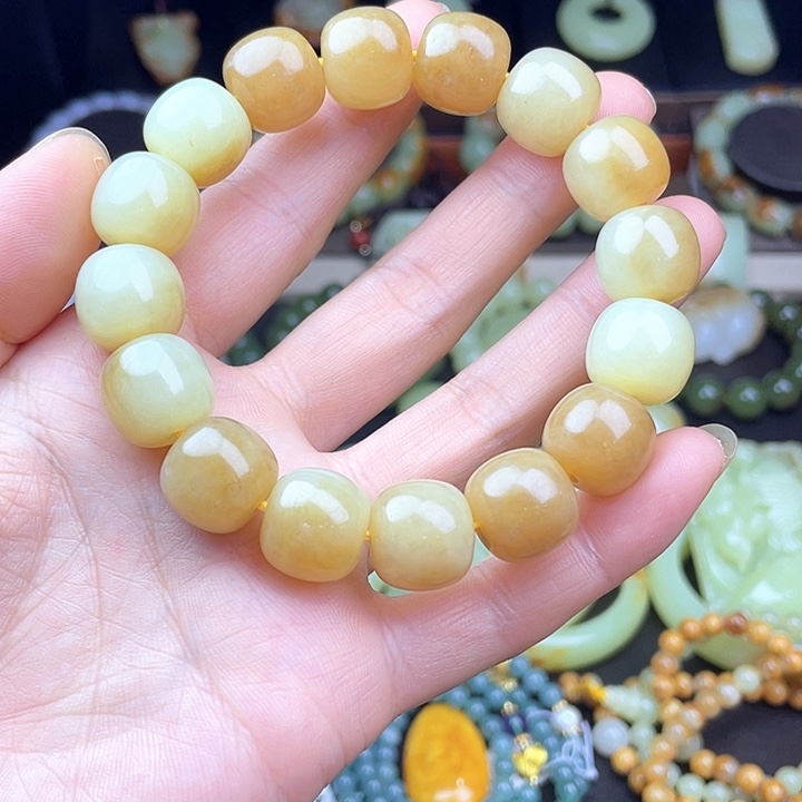 岫岩老玉（透闪石质玉）未镶嵌手链