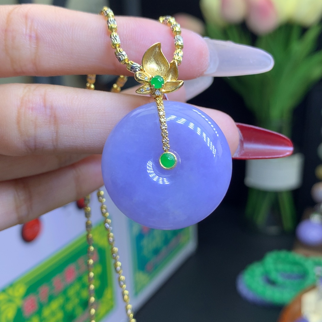 翡翠颈饰18K金镶嵌天然