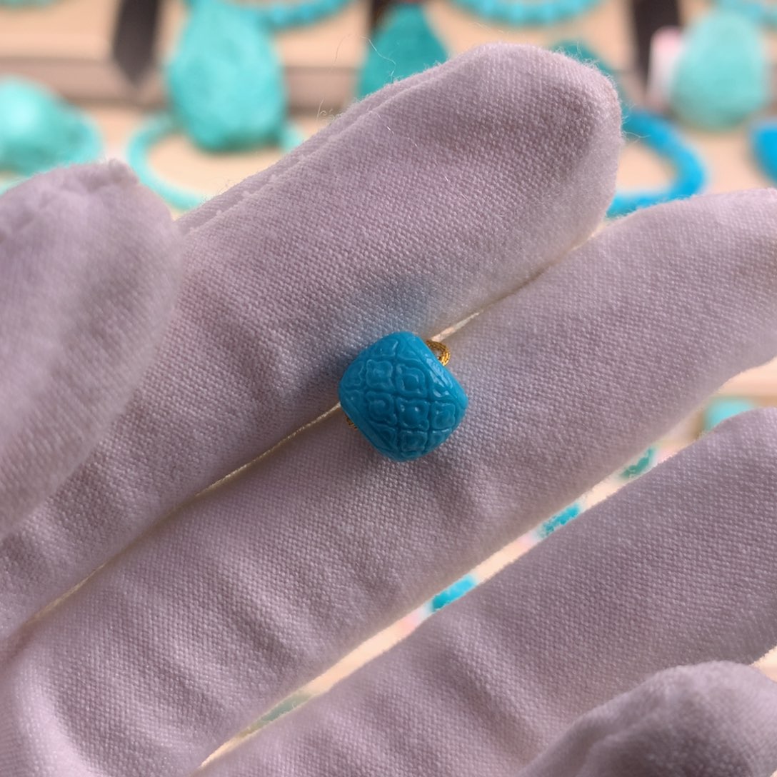 绿松石珠宝奇石未镶嵌9.2*7.9mm