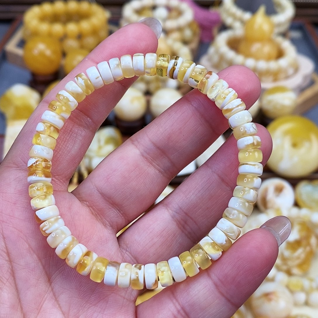 【闪购商品】蜜蜡裸石未镶嵌6.6➕