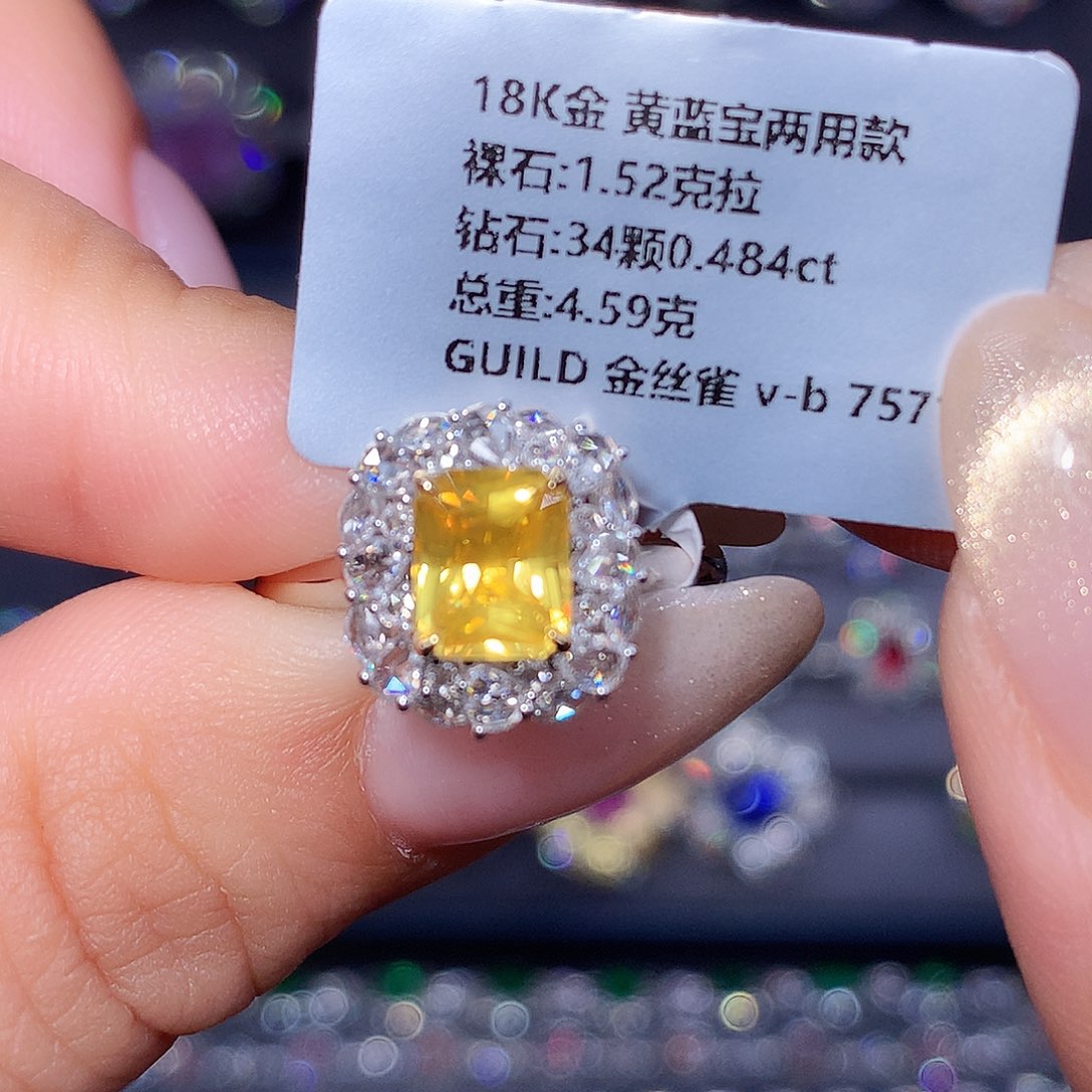 戒指18K金镶嵌彩色蓝宝石