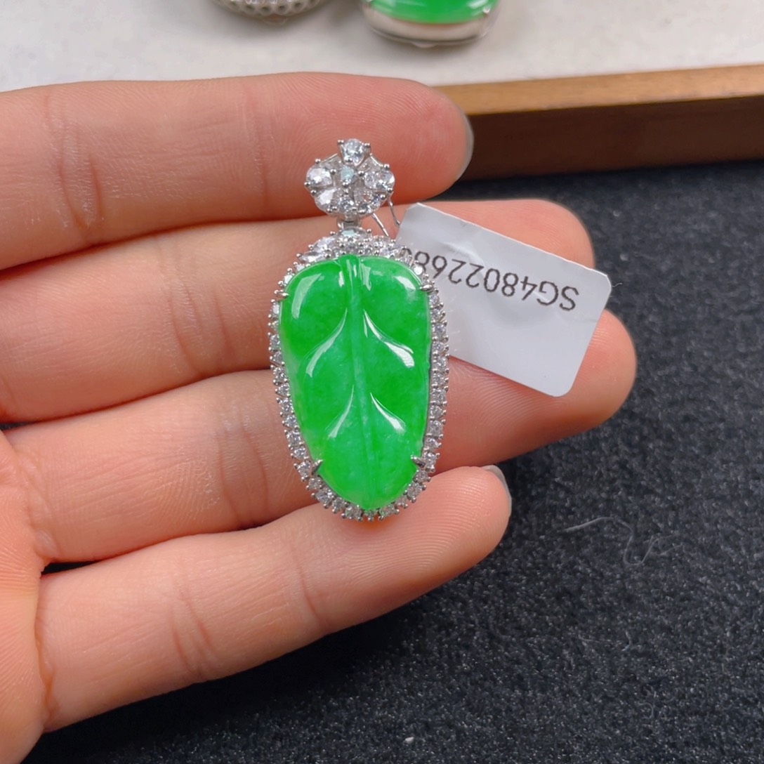 翡翠吊坠(不含链)银S925镶嵌