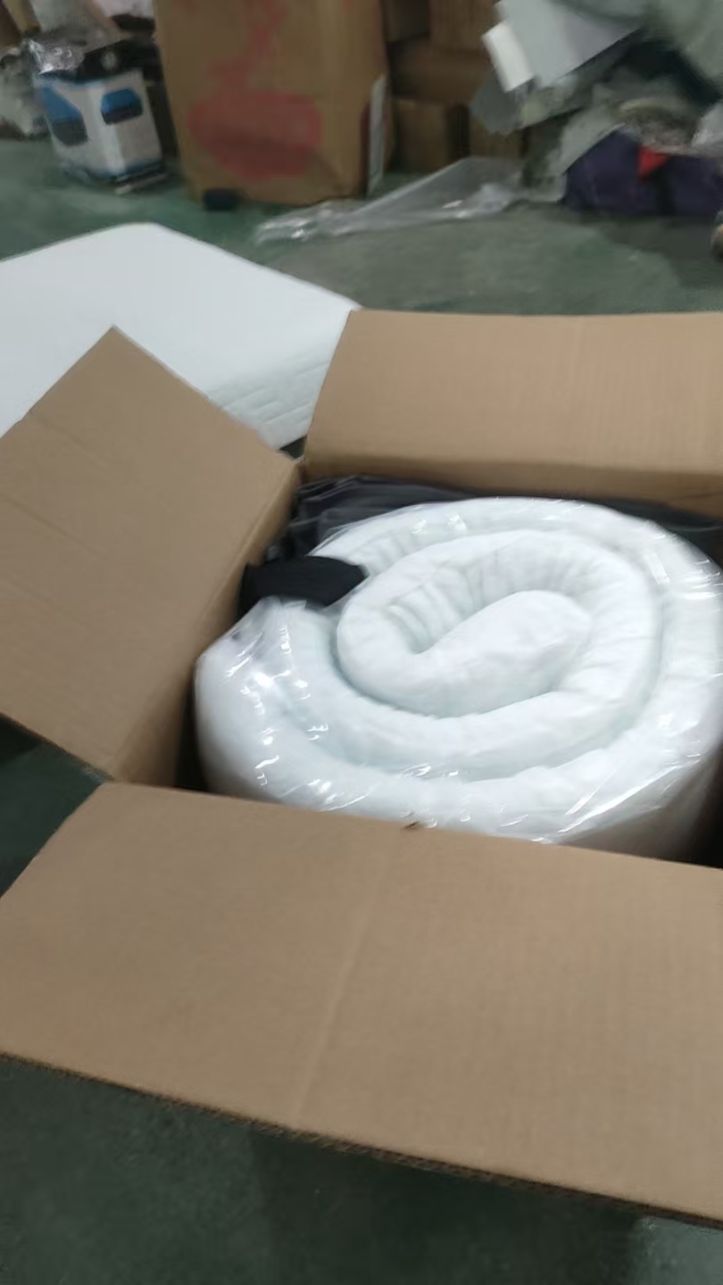 高品质可拆卸三折叠白色记忆棉床垫约65*190+-3厘米厚度约7到十