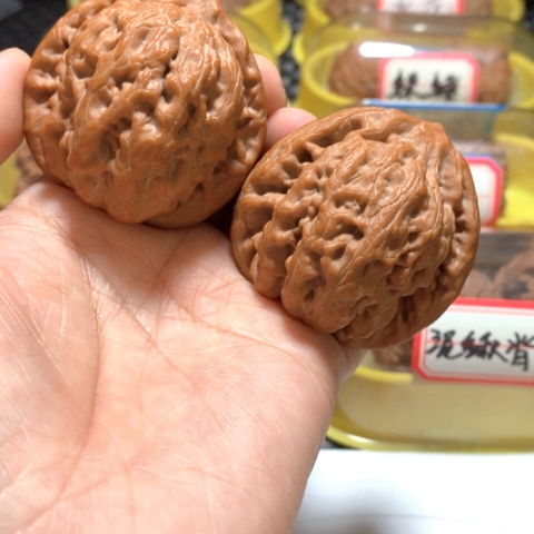 文玩核桃吊坠45金公子