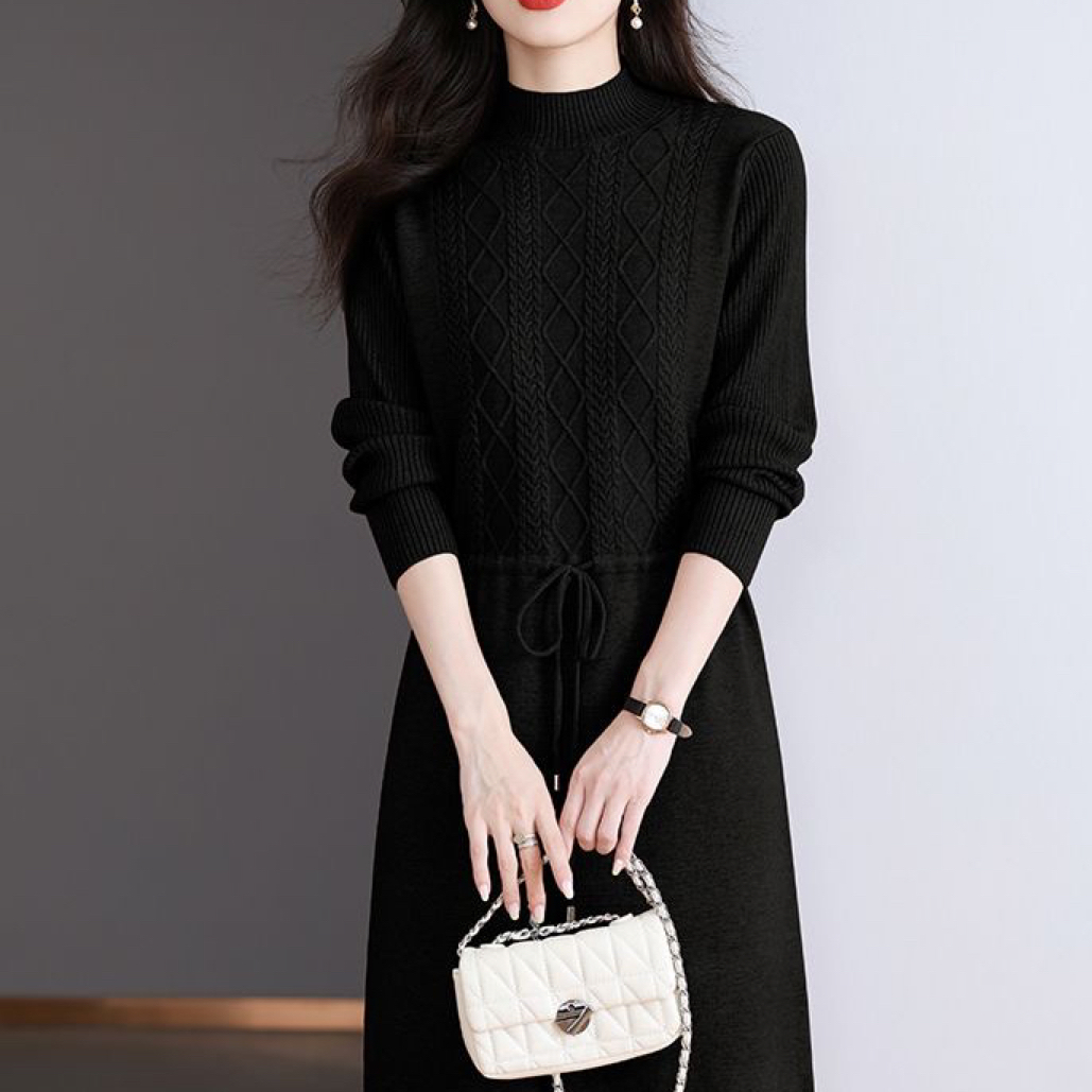 秋冬新款韩版收腰高领中长款针织连衣裙时尚打底裙