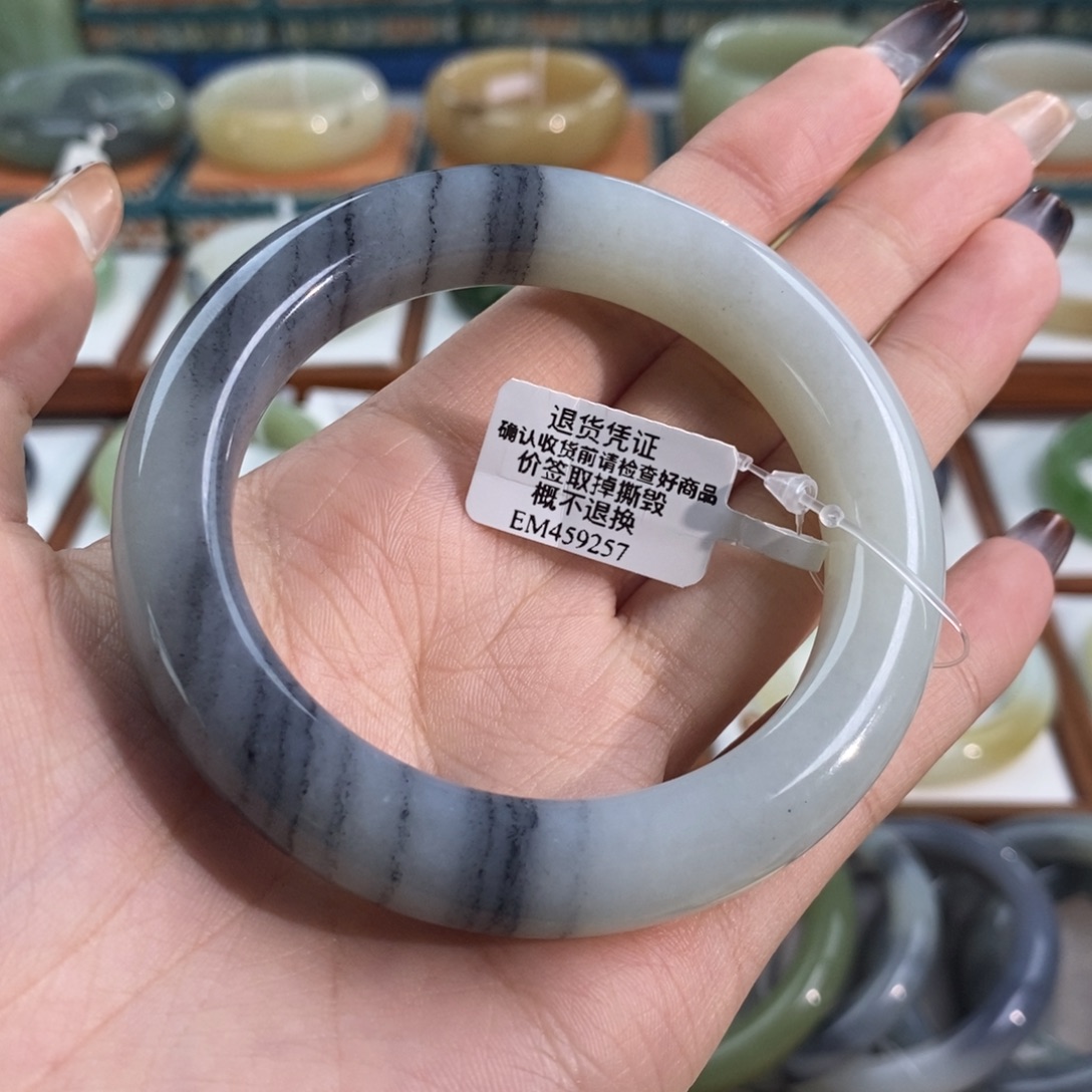 和田玉未镶嵌手镯籽青花57/58