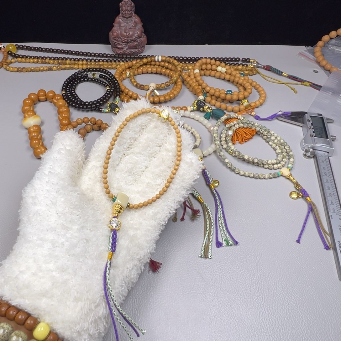 吊坠柏香籽/百香籽。。。。。。。。。。