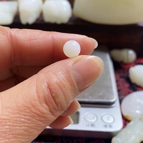 和田玉（白玉）手镯未镶嵌