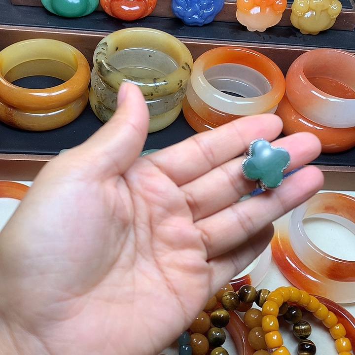 石英质玉未镶嵌手串