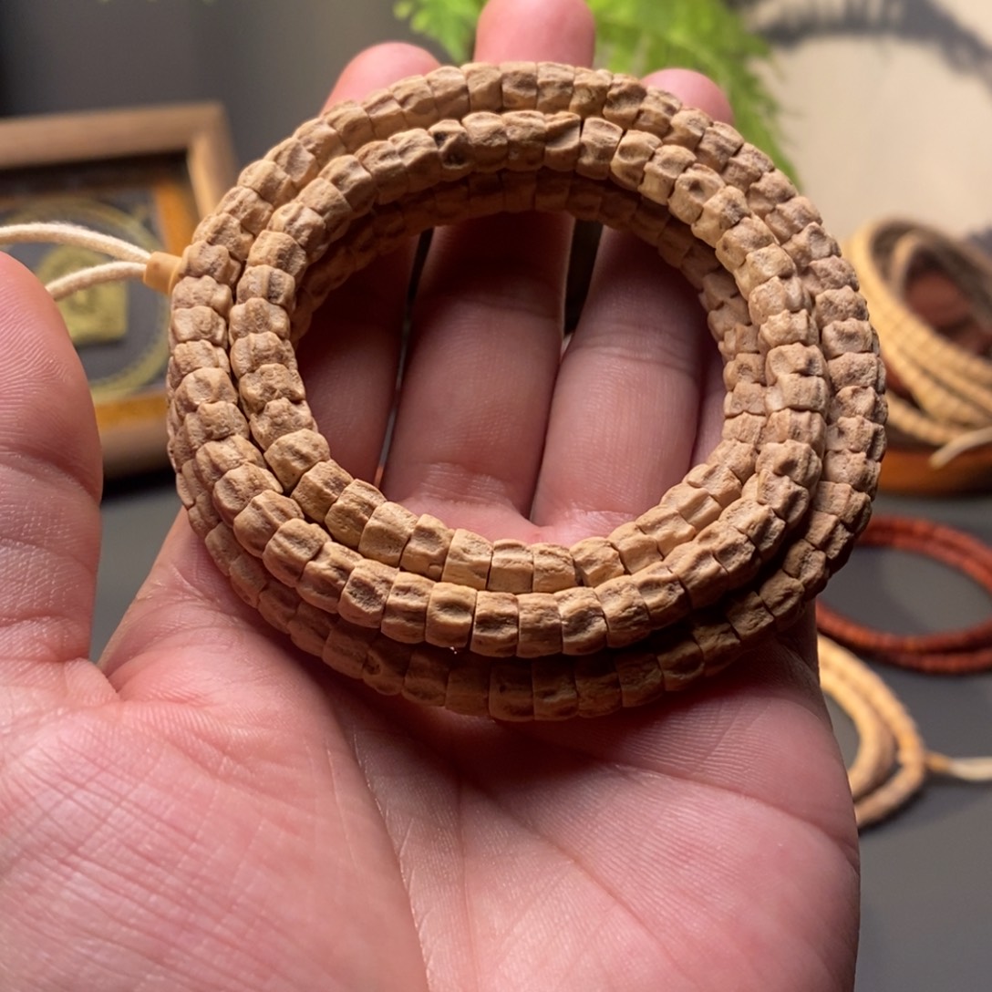 ****听手串柏香籽/百香籽