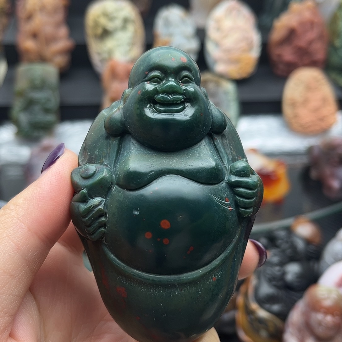 颈饰未镶嵌石英质玉