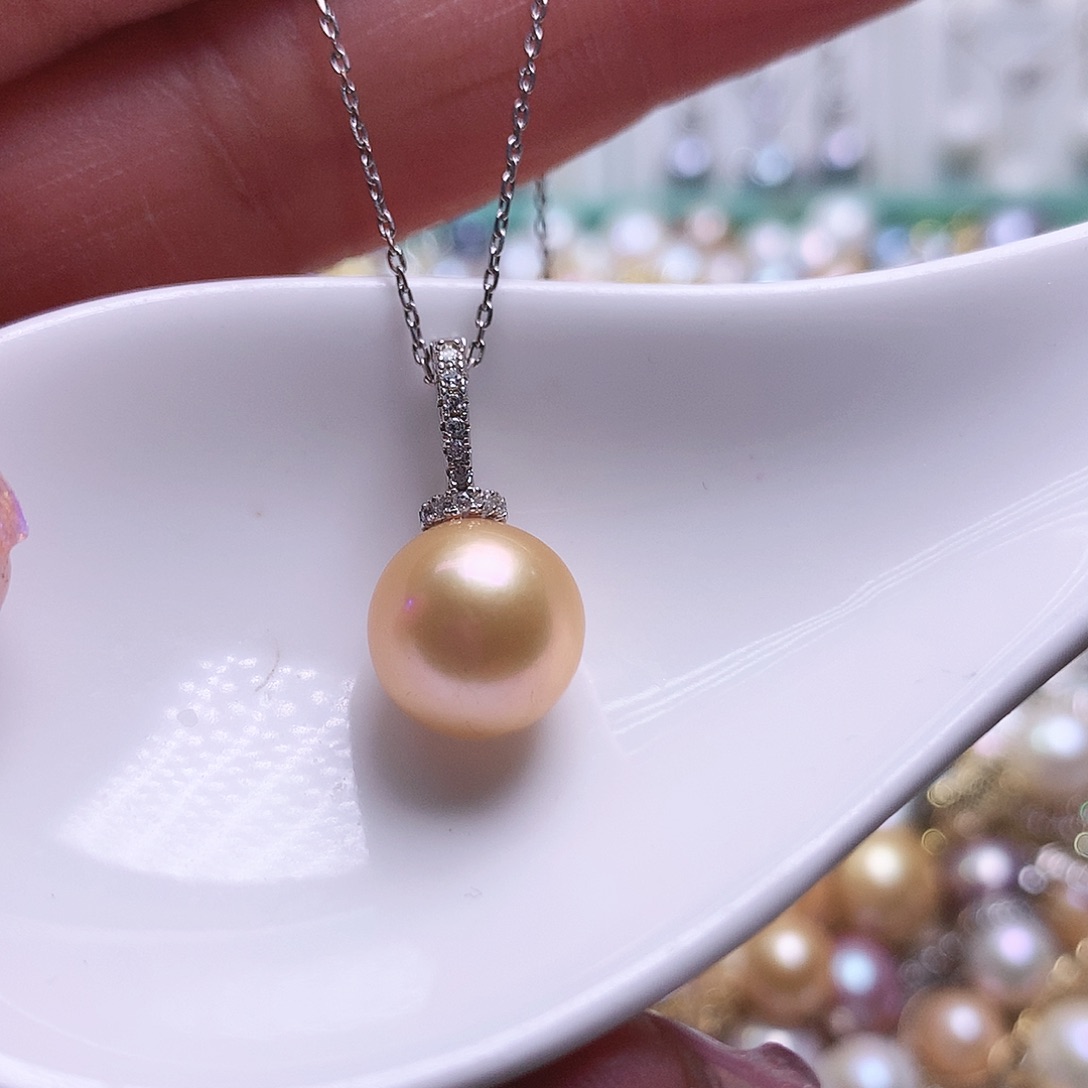 淡水珍珠吊坠(赠链)银S925镶嵌