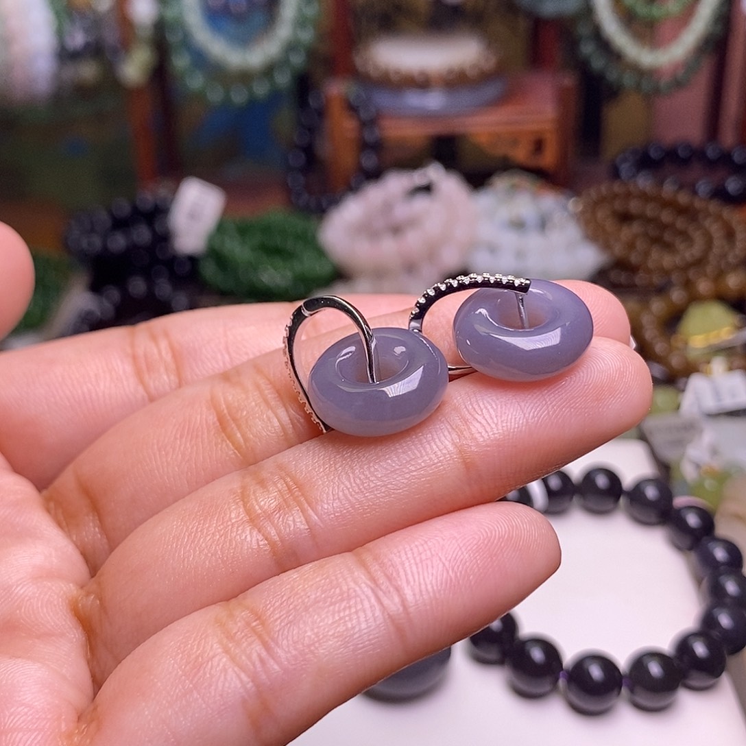 和田玉未镶嵌颈饰浓烟紫发甜甜圈银镶耳扣