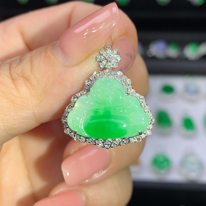 翡翠吊坠(不含链)18K金镶嵌