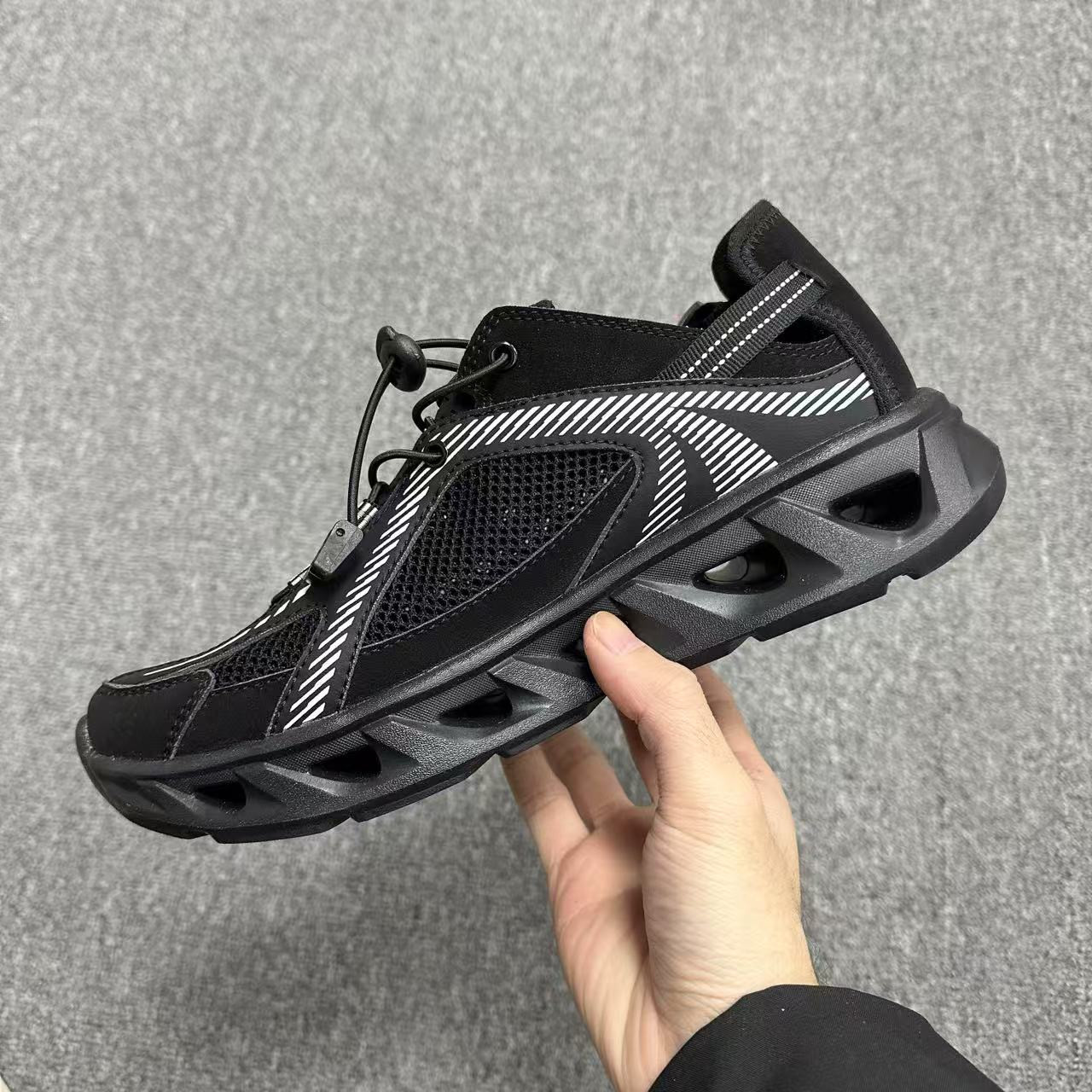 新款男女款运动百搭时尚简约休闲鞋 F835