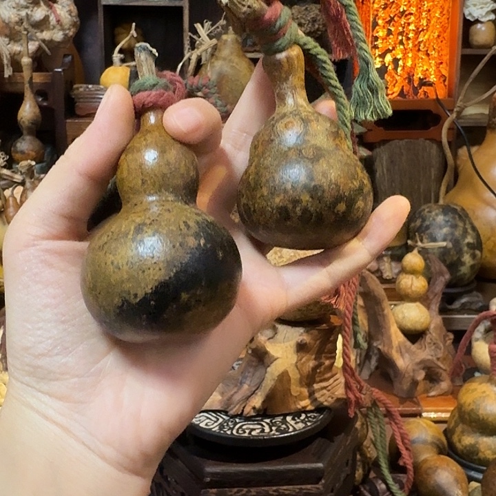 土***豆大叶紫檀（黑酸枝木类）