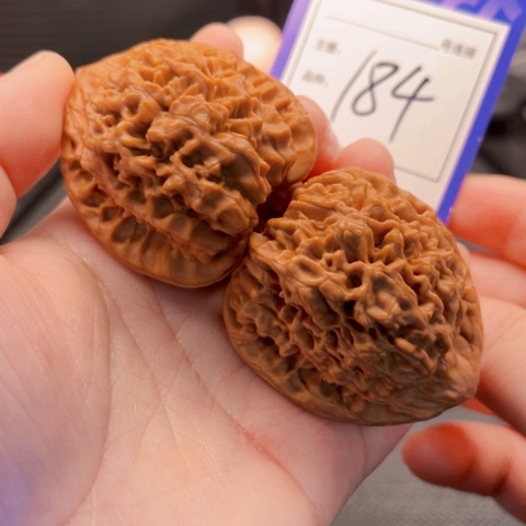 文玩核桃把件46官帽 184